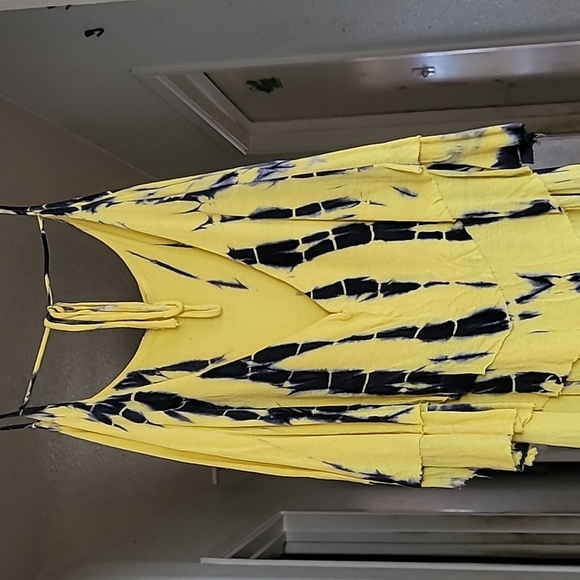 Tie Die Maxi (Yellow/Blue) - Picture 4 of 5